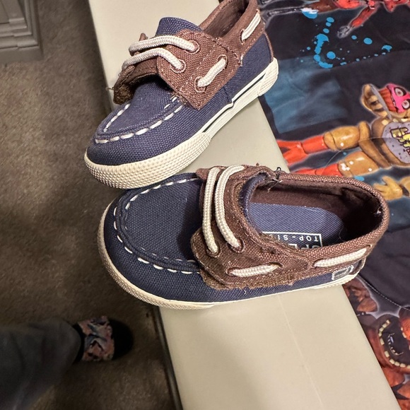 Sperry - Picture 4 of 4